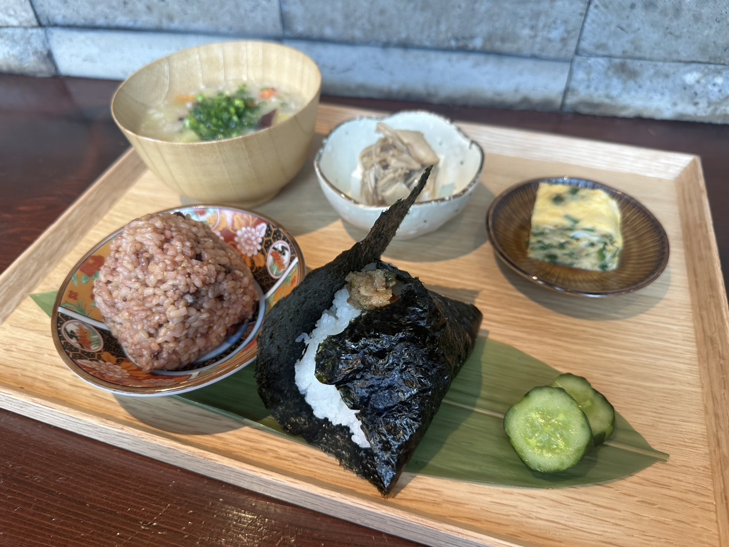 並木坂｜素材の味を十分に楽しめる！お昼も食べられるワンプレートの朝ごはん屋さん