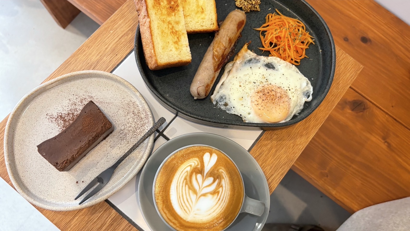 米屋町｜コーヒー好き必見！浅煎りコーヒーやモーニングが楽しめるお店