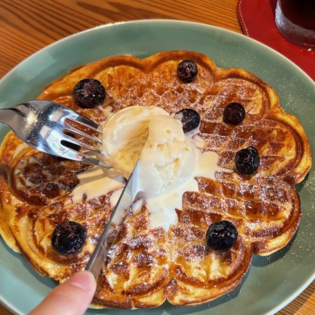 山都町｜ゆる～くスペシャルなコーヒーとワッフルを。アメリカンなわがまま朝ごはんが食べられるカフェ
