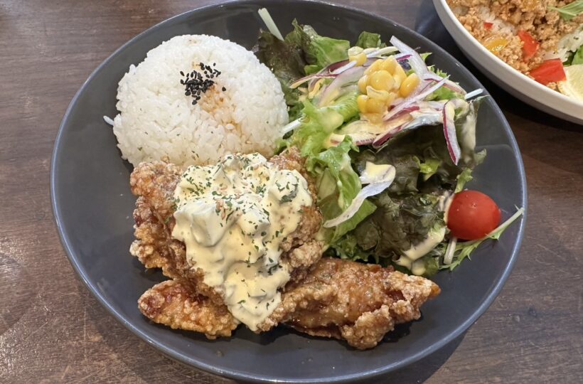 南坪井町|ランチタイムが長くて嬉しい!珍しいお肉も扱っているお洒落なカフェ