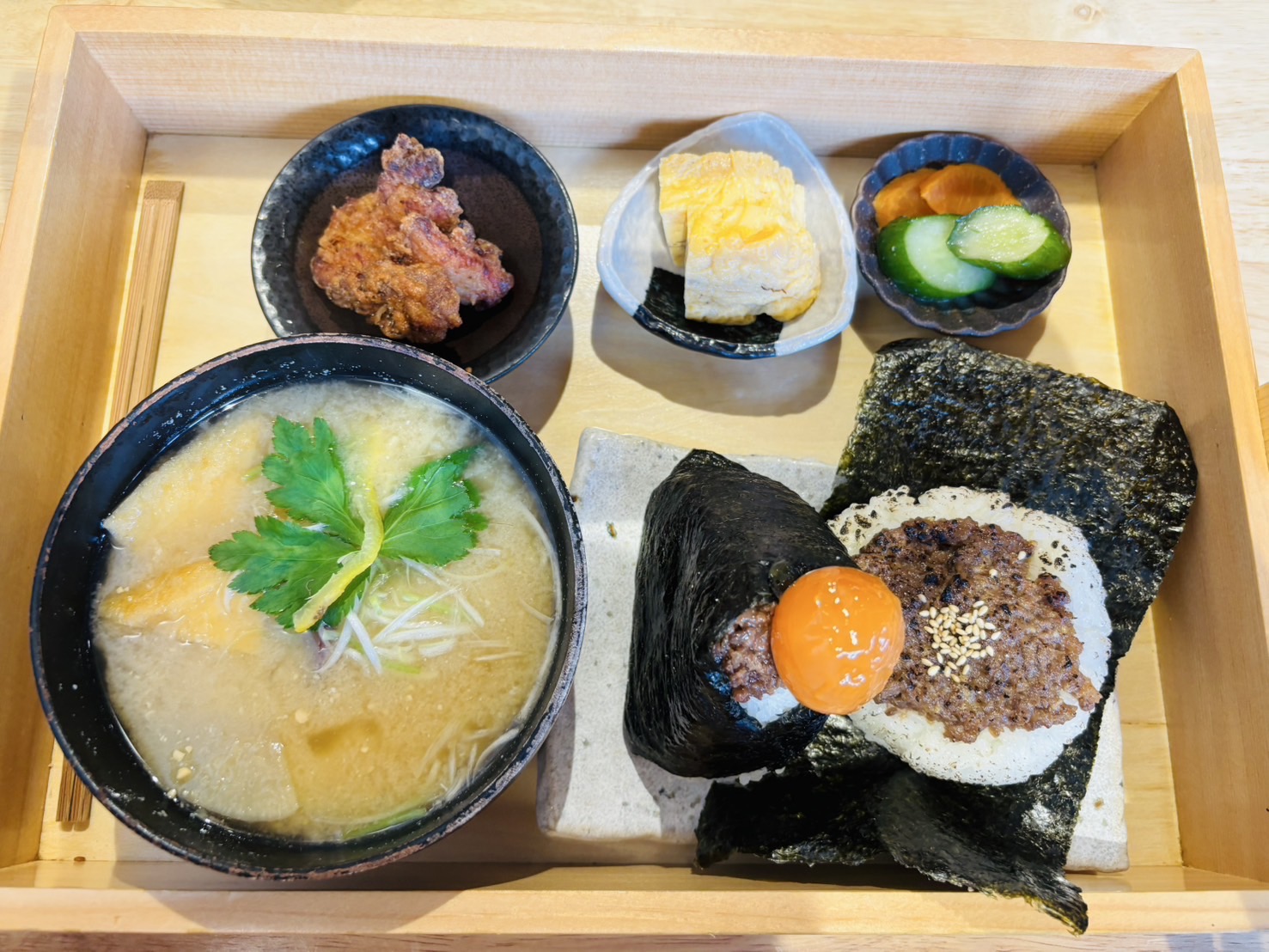 三里木｜宝暦元年から受け継がれる味噌・醤油の老舗が営む食堂