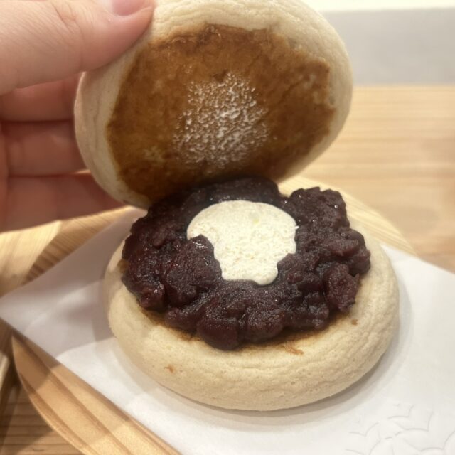 上通｜アーケードに佇む和モダンな空間！ふわもち食感のどら焼きがいただけるお店