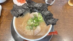 嘉島｜平日も行列が絶えない！海苔ラーメンが人気のラーメン屋さん