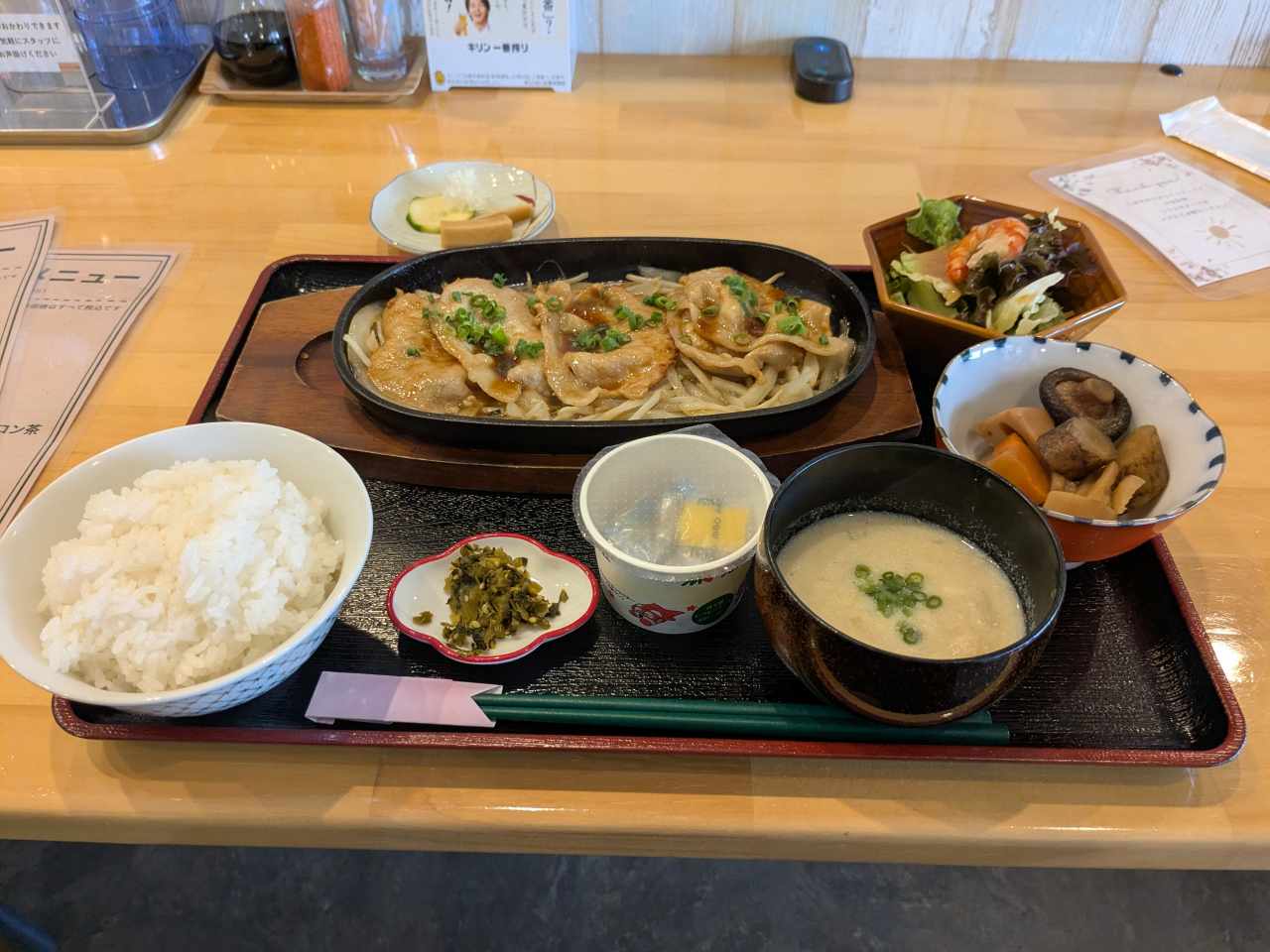 植木町｜お手頃価格でおいしい！種類も豊富な定食メニューが楽しめるお店