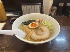 下通｜あっさりなのに濃厚！天草大王の旨味たっぷりの塩ラーメン
