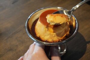 植木｜110年の日本家屋とビンテージ家具が紡ぐ、日常を離れた贅沢な時間