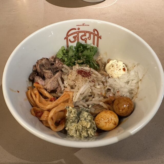 安政町｜深夜に行きたくなる、音とスパイスのラーメン店