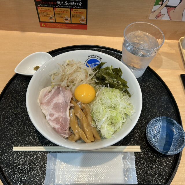 下通｜素敵な夢を持つ店主が提供する油そば＆つけ麺