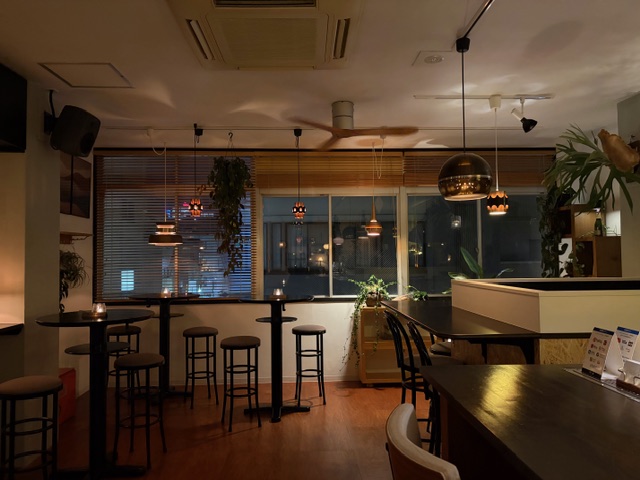 上乃裏｜お菓子とお酒が楽しめる、メニューのない隠れ家バー