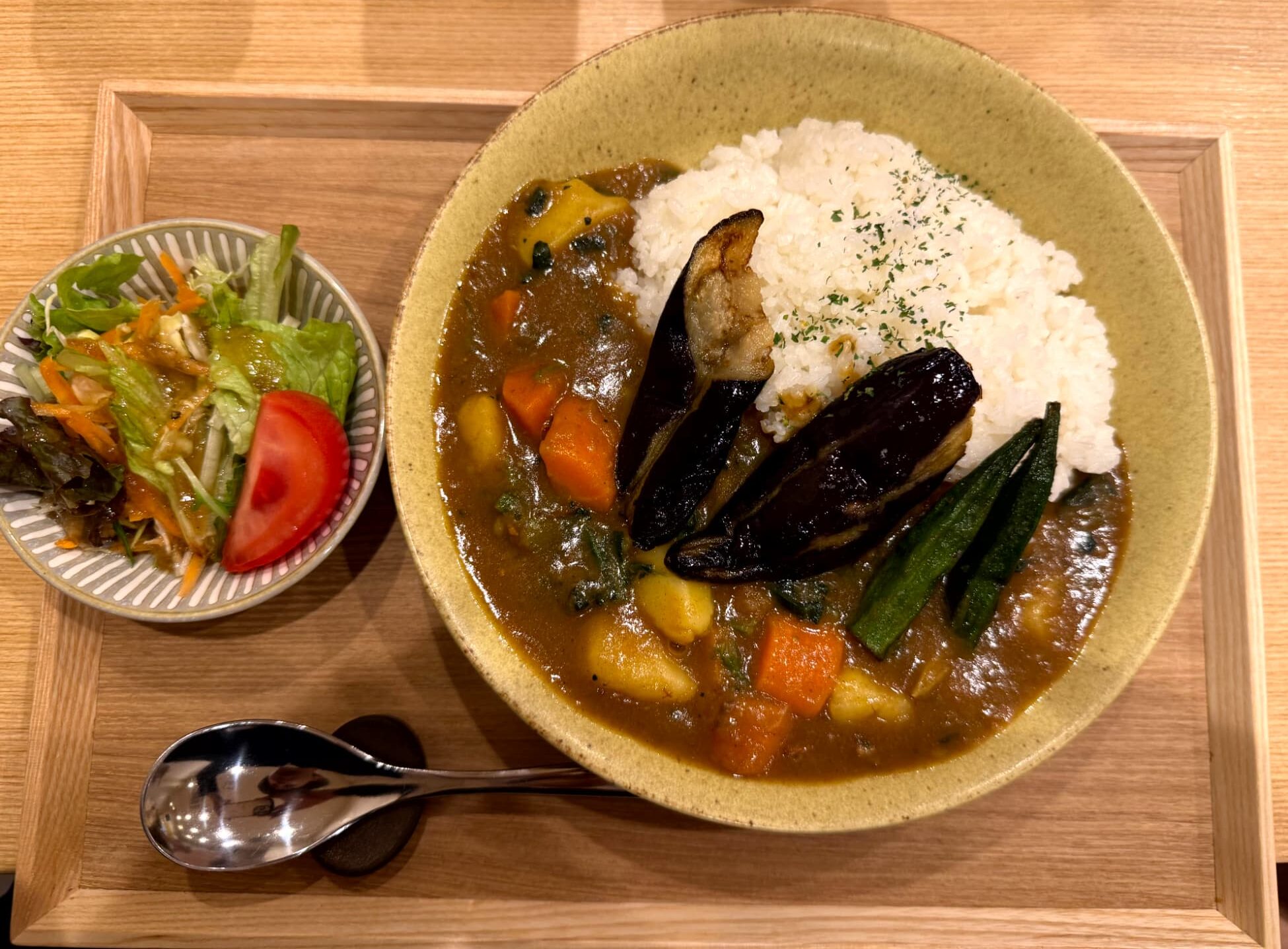 下通｜昼飲みもランチも大満足！和やかな空間で過ごす美味しい時間