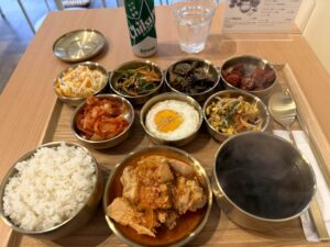 下通｜心も体も満たされる！秘密にしたい彩り豊かな本格韓国定食