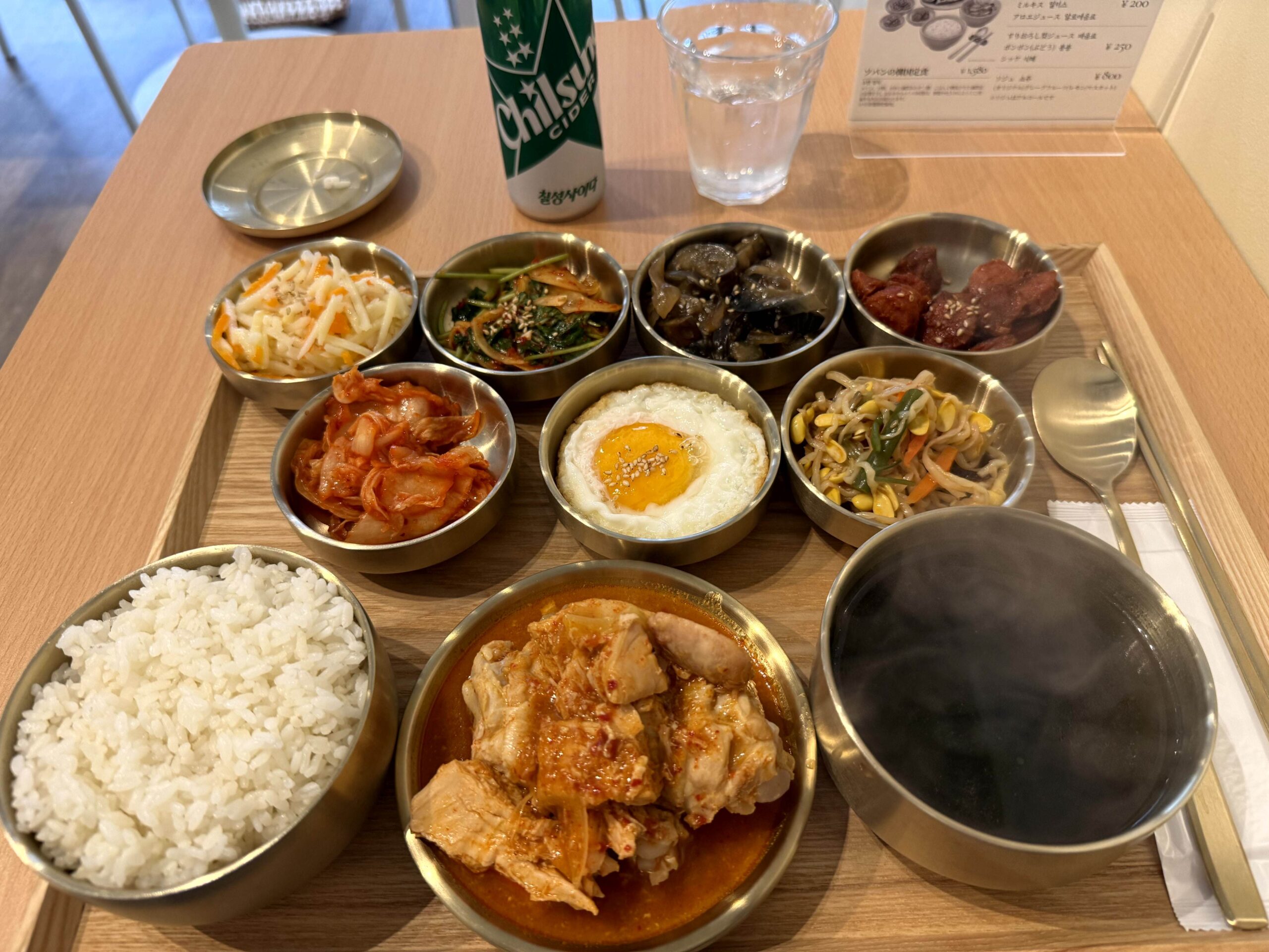 下通｜心も体も満たされる！秘密にしたい彩り豊かな本格韓国定食