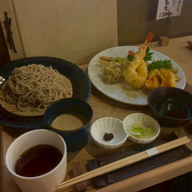 呉服町｜和を味わい、心ほどける。あなたの気分に応えてくれる蕎麦処
