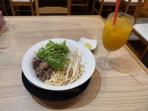 下通｜まるで旅行気分！本場の空気とベトナム料理が味わえるお店