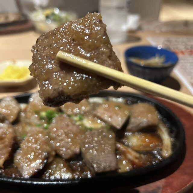 下通｜完全個室でゆったりランチ！コスパ抜群の牛ロースステーキを楽しめるお店
