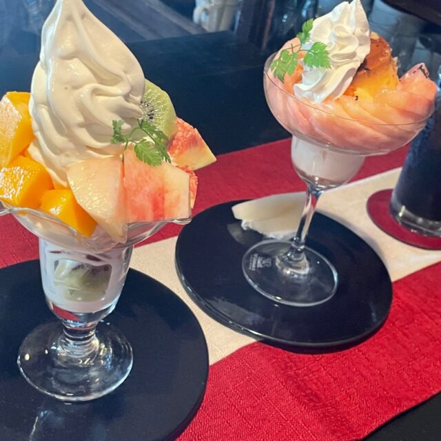 上通｜レトロな空間で贅沢なひと時を味わえるフルーツパーラー